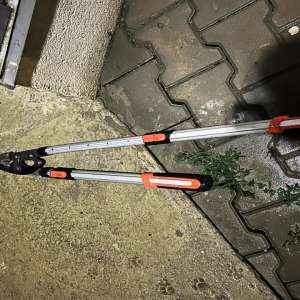 Autoturism încărcat cu peste 250 metri de cablu din cupru, descoperit de polițiștii de frontieră