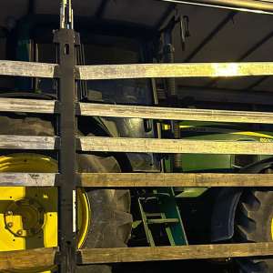 Două utilaje agricole în valoare de 120.000 euro căutate de autorități, descoperite în PTF Nădlac II