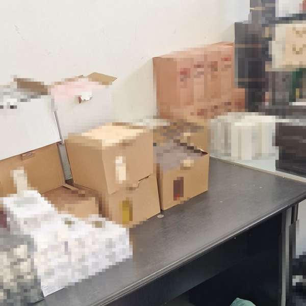 Bunuri susceptibile a fi contrafăcute, în valoare de aproximativ 490.000 lei, confiscate de poliţiştii de frontieră în PTF Giurgiu-Ruse