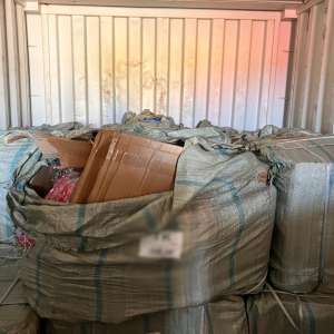 Articole pentru copii susceptibile a aduce atingere unor mărci protejate, în valoare de aproximativ 600.000 lei, descoperite de polițiștii de frontieră constănțeni