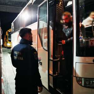 Urmărit internațional pentru infracțiuni de violență, depistat de polițiștii de frontieră la Stânca