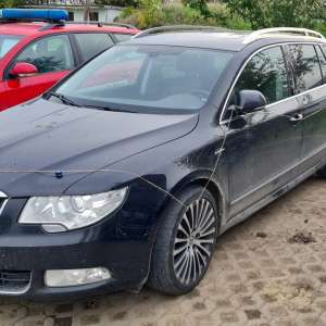 Două autoturisme căutate de autoritățile din Norvegia și Danemarca, depistate la PTF Moravița