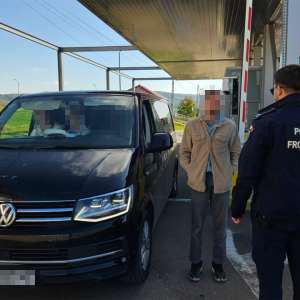 Autoturism căutat de autoritățile din Italia și Germania descoperit de polițiștii de frontieră la Galați