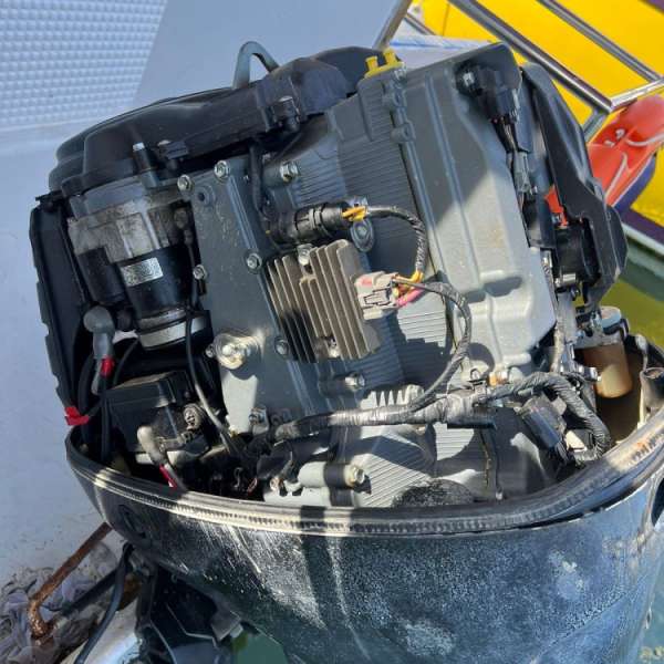 Motoare de barcă, în valoare de 90.000 lei, căutate de autoritățile altor state, depistate de polițiștii de frontieră din cadrul Gărzii de Coastă