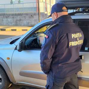 Permis de conducere fantezist cumpărat online