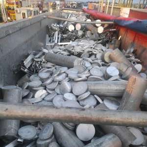 Deşeuri din Austria oprite la Nădlac II. Peste 21 tone de aluminiu.