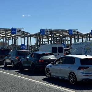 Cetățean român depistat în PTF Nădlac II cu dreptul de a conduce suspendat