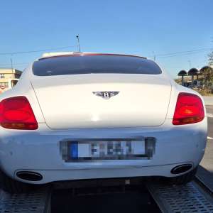 Autoturism în valoare de 200.000 lei, confiscat de polițiștii de frontieră giurgiuveni