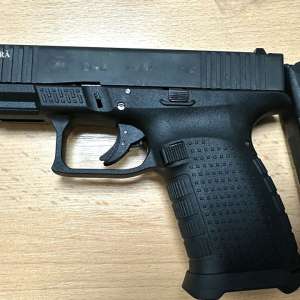 Cetățean turc arestat 30 de zile pentru nerespectarea regimului armelor și munițiilor și contrabandă calificată