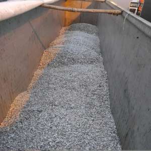 Aproximativ 58 tone deşeuri oprite la intrarea în țară