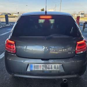 Autoturism căutat pentru confiscare de autoritățile din Elveția, descoperit și indisponibilizat la frontiera timișeană