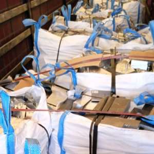 Peste 23 tone deșeuri oprite la intrarea în țară