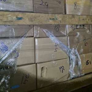 Mii de parfumuri susceptibile a fi contrafăcute, în valoare de peste 1.000.000 lei, descoperite la PTF Calafat 