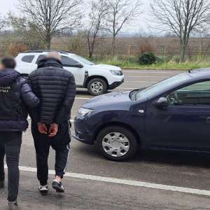 Condamnat la închisoare pentru tâlhărie, căutat de autorități, descoperit și reținut în PTF Albița
