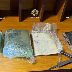 Bărbat depistat cu droguri de mare risc în PTF Borș, arestat preventiv pentru 30 de zile