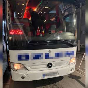 Articole vestimentare susceptibile a fi contrafăcute în valoare de 70.000 lei, confiscate de poliţiştii de frontieră români și bulgari în PTF Vama Veche