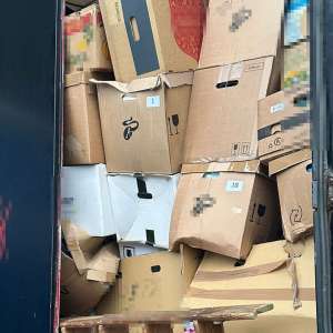 Peste 36 tone deşeuri oprite la intrarea în țară în PTF Borş II