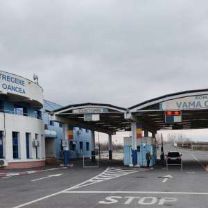 A încercat trecerea frontierei cu o poliță de asigurare falsă