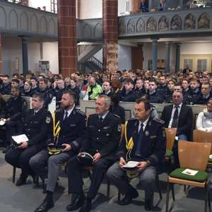 Ceremonia de depunere a jurământului pentru recruții polițiști federali la Centrul de Formare și Perfecționare al Poliției Federale din  Eschwege, Germania