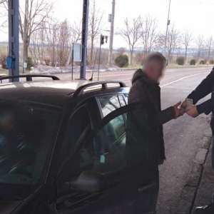 Autoturism radiat din circulație, descoperit de polițiștii de frontieră