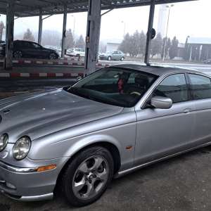 Autoturism căutat de autoritățile din Austria, oprit la PTF Petea