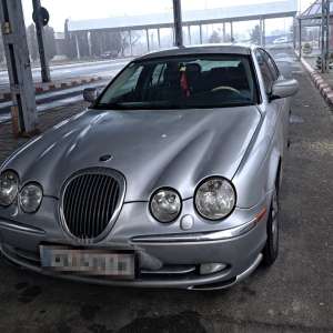 Autoturism căutat de autoritățile din Austria, oprit la PTF Petea