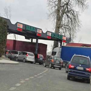 Autoturism radiat din circulație, descoperit de polițiștii de frontieră ieșeni