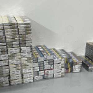 Peste 14.000 de țigarete ascunse într-un autoturism, descoperite în apropierea frontierei cu Bulgaria