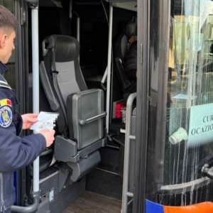 Prețul unui permis de ședere fals - 1.800 de euro și un dosar penal