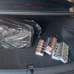 Peste 50.000 țigarete provenite din Bulgaria, introduse ilegal în țară, confiscate de poliţiştii de frontieră constănțeni
