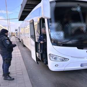 Tânăr de 20 de ani sancționat penal pentru posesia unui document fals