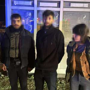 Cinci cetățeni străini depistați fără documente de călătorie de polițiștii de frontieră din Giurgiu