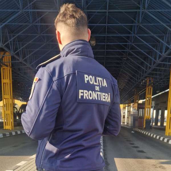 Cetățean român depistat cu dreptul de a conduce anulat