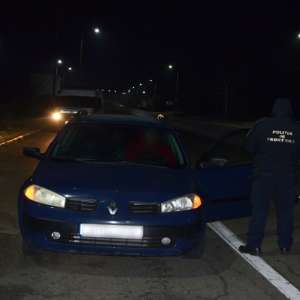 Cetățeni africani opriți la frontieră, după ce au încercat să intre ilegal în România