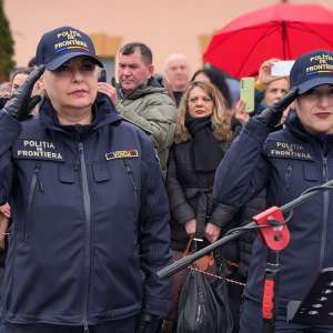 O serie nouă de elevi a depus jurământul militar la Şcoala \