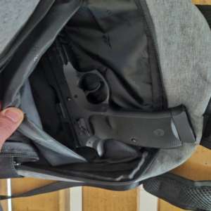 Armă neletală, fără documente justificative, descoperită la PTF Stânca