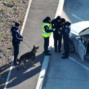 Peste 1.500 de persoane şi 1.000 mijloace de transport verificate în cadrul unor acţiuni desfăşurate pe raza județului Bihor