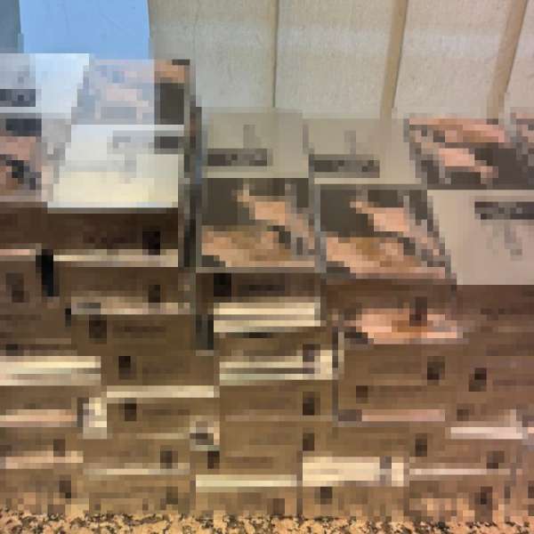 Ţigări şi tutun nedeclarate, descoperite în posesia a trei cetățeni, în cadrul Aeroportului Internațional Otopeni
