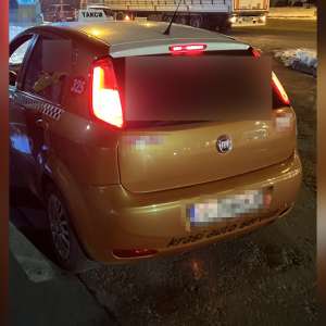 Poliţiştii de frontieră din Giurgiu au depistat, cu ajutorul aplicaţiei e-DAC, doi cetățeni străini fără documente de călătorie valabile