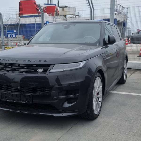 Autoturism de lux în valoare totală de 140.000 de euro, căutat de autoritățile din Germania, descoperit de poliţiştii de frontieră constănțeni