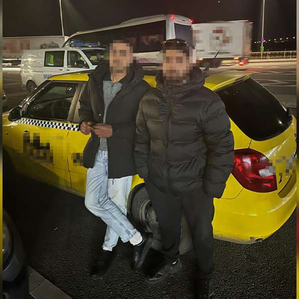 Doi cetățeni străini fără documente valabile pentru a călători în spațiul Schengen, depistați de polițiștii de frontieră din Dolj