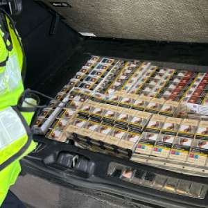 Zeci de mii de țigarete descoperite de polițiștii de frontieră la Giurgiu