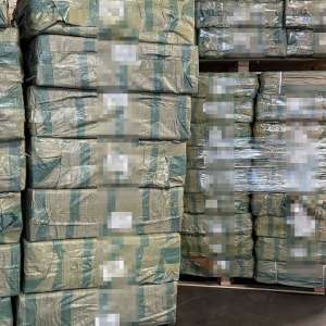 Mii de produse susceptibile a fi contrafăcute, în valoare de aproximativ 3.8 milioane lei, descoperite de polițiștii de frontieră constănțeni