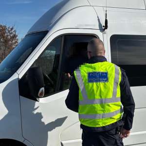 Carte de identitate falsă, descoperită asupra unui cetățean moldovean