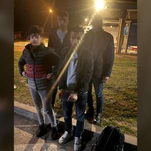 Cetăţean român arestat preventiv pentru trafic de migranţi