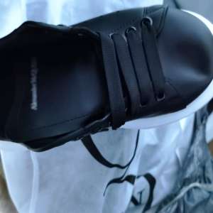 Încălcare a dreptului de proprietate intelectuală