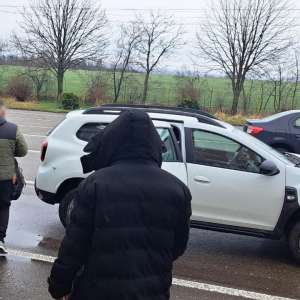 Căutat de autorități pentru furturi auto,   depistat la controlul de frontieră