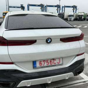 Autoturisme de lux cu numere de înmatriculare și acte false pregătite pentru export, în valoare de peste 200.000 euro, descoperite de polițiștii de frontieră constănțeni