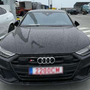 Autoturisme de lux cu numere de înmatriculare și acte false pregătite pentru export, în valoare de peste 200.000 euro, descoperite de polițiștii de frontieră constănțeni