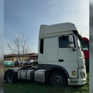 Un autoturism de lux și un automarfar căutate pentru confiscare, descoperite la Punctul de Trecere a Frontierei Moravița